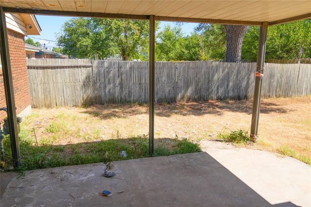 7228 NW 17th Street, Bethany, OK 73008