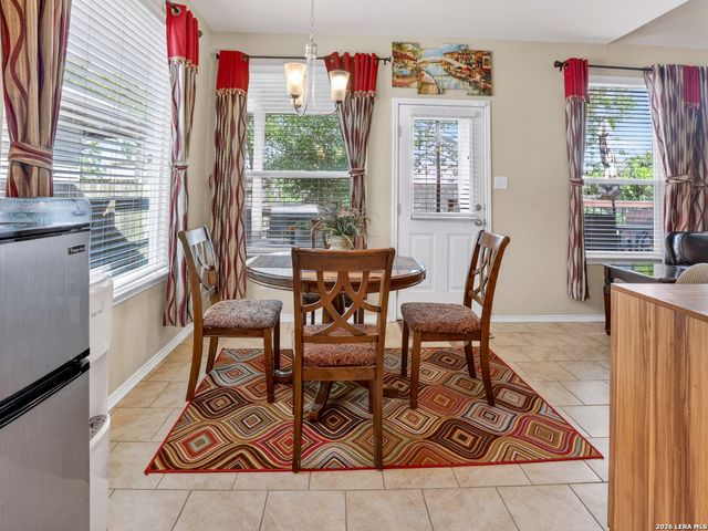 8351 Angelina Parke, San Antonio, TX 78254