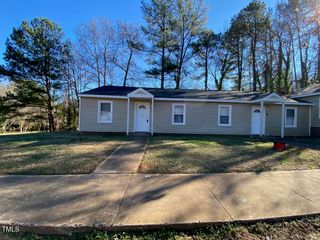 905 Carolina Pines Avenue A, Raleigh, NC 27603