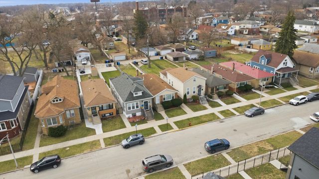 1221 W 97th Place, Chicago, IL 60643