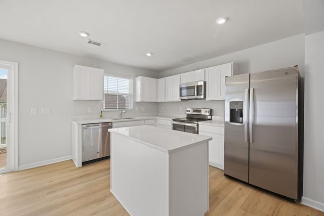 2757 Thornton Grove Blvd Apt 163, Nashville, TN 37207