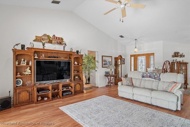 5 Acacia Court N, Lake Placid, FL 33852