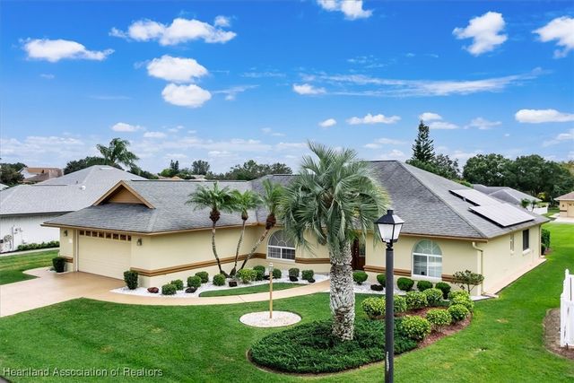 5 Acacia Court N, Lake Placid, FL 33852