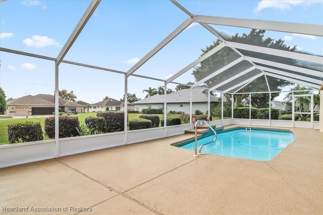 5 Acacia Court N, Lake Placid, FL 33852