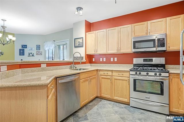 49 Rockcreek Terrace, Riverdale Borough, NJ 07457