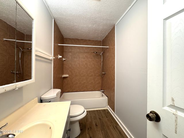 237 Helen Avenue E, Panama City, FL 32401