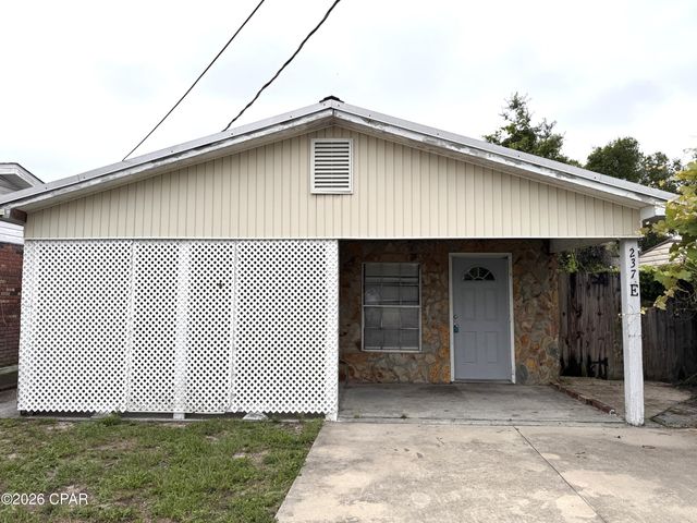 237 Helen Avenue E, Panama City, FL 32401