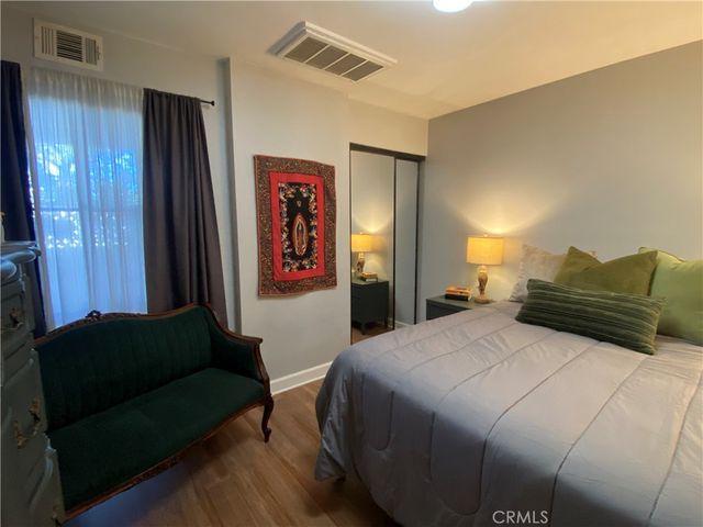 2111 Cheyenne 5, Fullerton, CA 92833