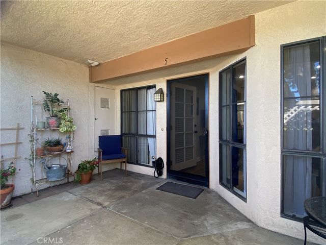 2111 Cheyenne 5, Fullerton, CA 92833