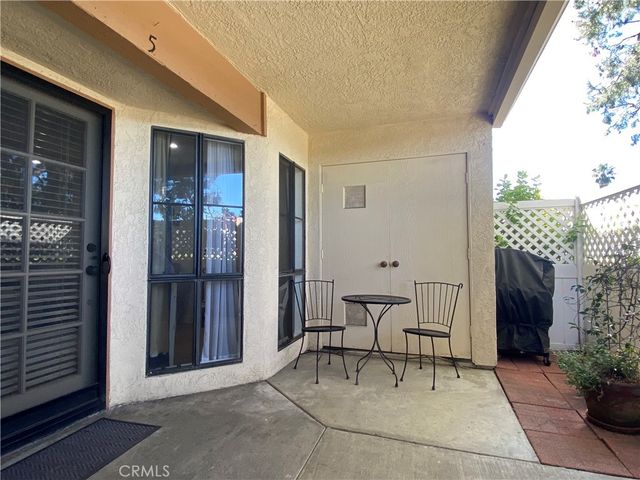 2111 Cheyenne 5, Fullerton, CA 92833