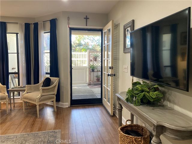 2111 Cheyenne 5, Fullerton, CA 92833