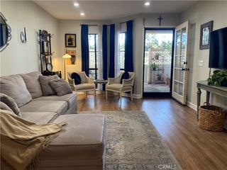 2111 Cheyenne 5, Fullerton, CA 92833