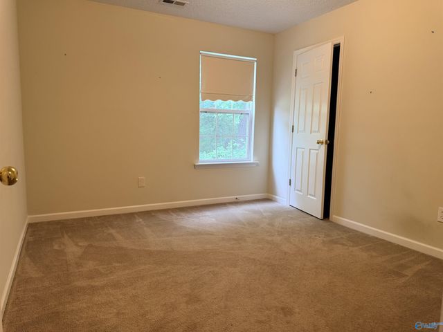 115 SW Tallmadge Court, Huntsville, AL 35824