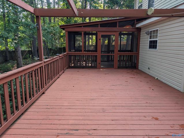 115 SW Tallmadge Court, Huntsville, AL 35824
