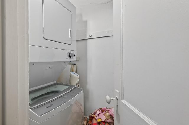 1034 14th Avenue SE, Minneapolis, MN 55414