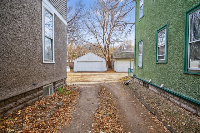 1034 14th Avenue SE, Minneapolis, MN 55414