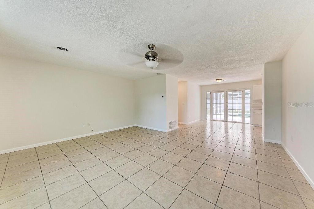 3207 19TH AVENUE W, BRADENTON, FL 34205 — photo 2