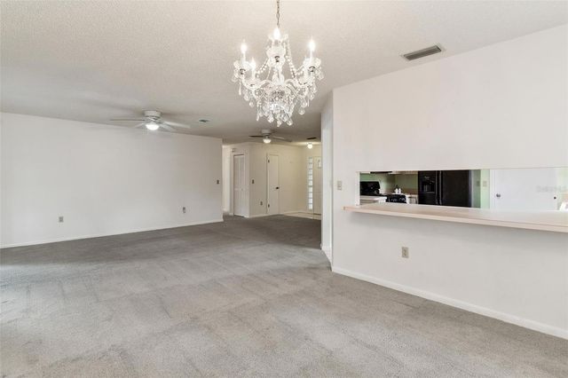 822 DUNDEE CIRCLE 822, Leesburg, FL 34788