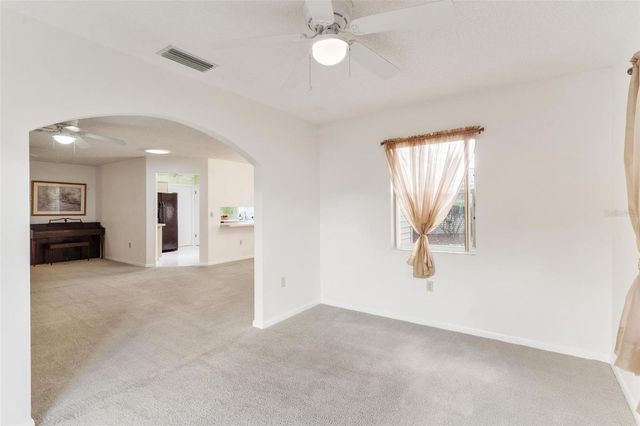 822 DUNDEE CIRCLE 822, Leesburg, FL 34788