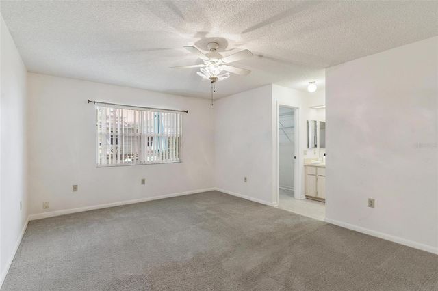 822 DUNDEE CIRCLE 822, Leesburg, FL 34788