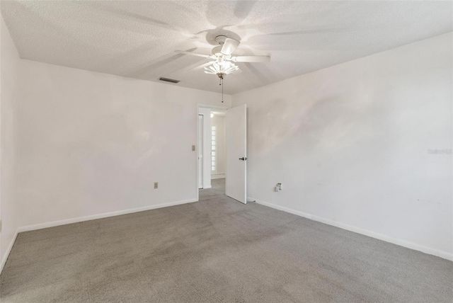 822 DUNDEE CIRCLE 822, Leesburg, FL 34788