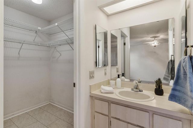 822 DUNDEE CIRCLE 822, Leesburg, FL 34788