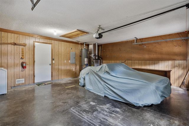 822 DUNDEE CIRCLE 822, Leesburg, FL 34788