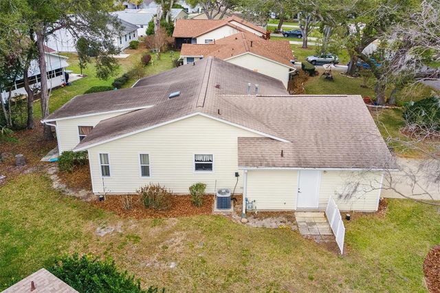 822 DUNDEE CIRCLE 822, Leesburg, FL 34788