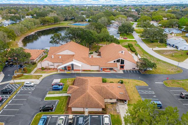 822 DUNDEE CIRCLE 822, Leesburg, FL 34788