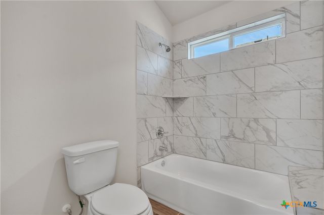 401 Dobson, Killeen, TX 76542