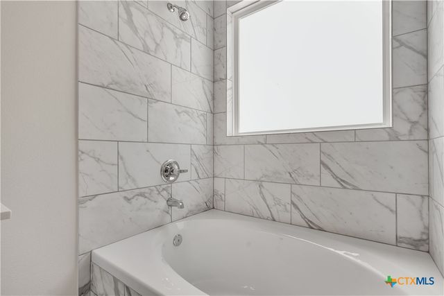 401 Dobson, Killeen, TX 76542