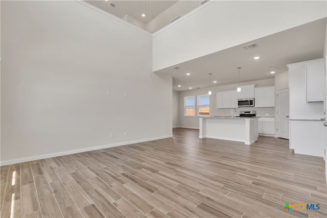 401 Dobson, Killeen, TX 76542