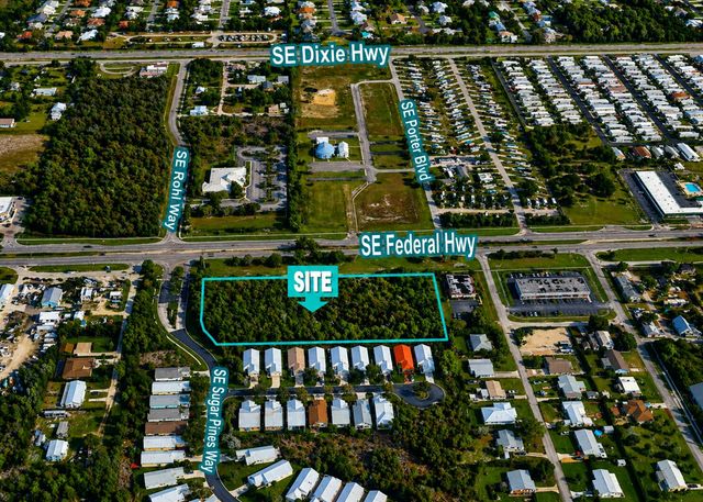 8200 SE Sugar Pines Way, Hobe Sound, FL 33455