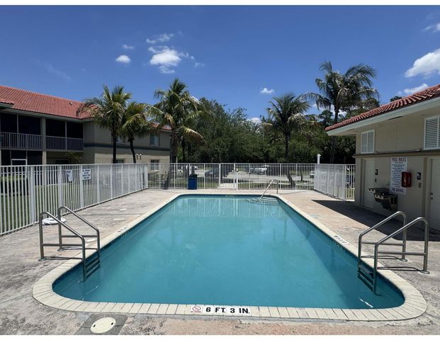 1133 Golden Lakes Boulevard 812, West Palm Beach, FL 33411