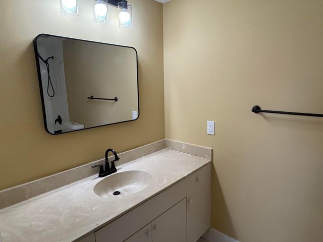 1133 Golden Lakes Boulevard 812, West Palm Beach, FL 33411