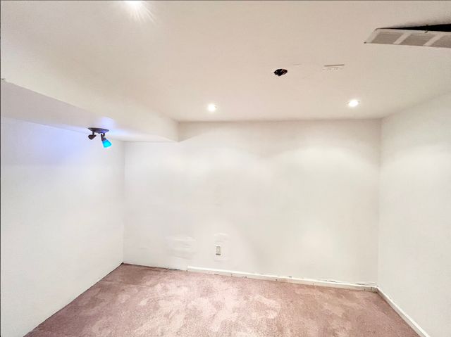 8819 Pine Avenue, Wonder Lake, IL 60097