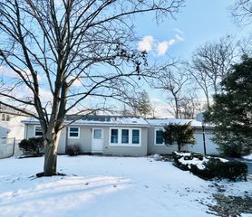 8819 Pine Avenue, Wonder Lake, IL 60097