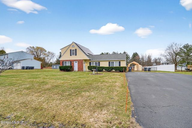 10 Pheasant Run, Waterford, NY 12188