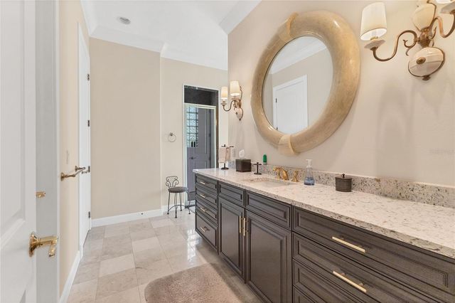 896 MACEWEN DRIVE, Osprey, FL 34229