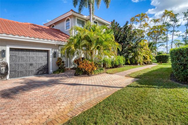 896 MACEWEN DRIVE, Osprey, FL 34229