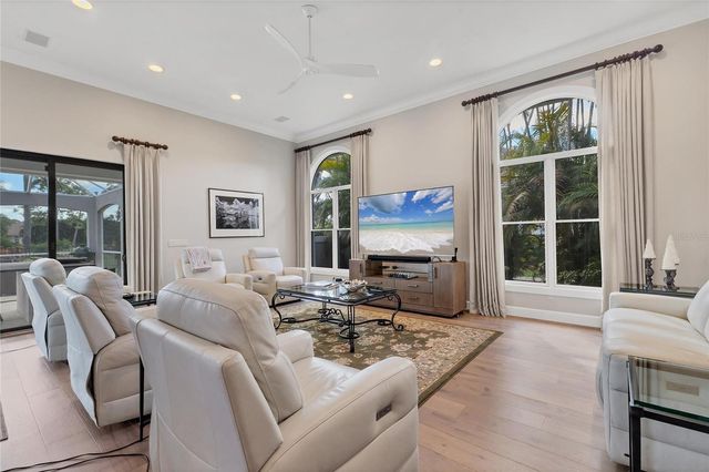 896 MACEWEN DRIVE, Osprey, FL 34229