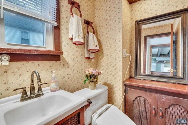 138 West Grove Street, Bogota, NJ 07603