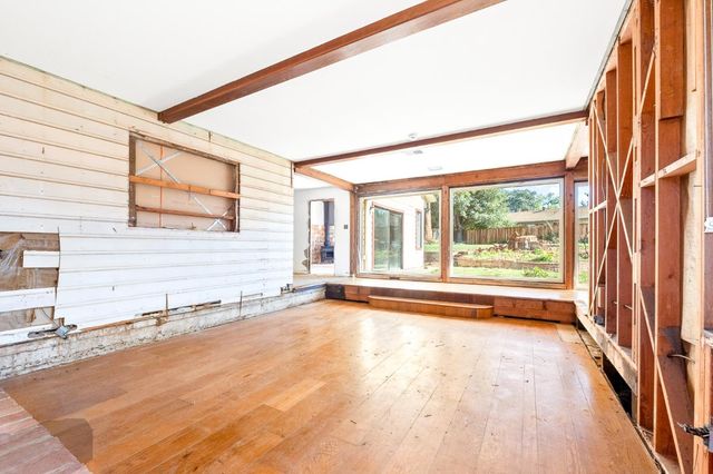 876 Dry Creek Road, Campbell, CA 95008