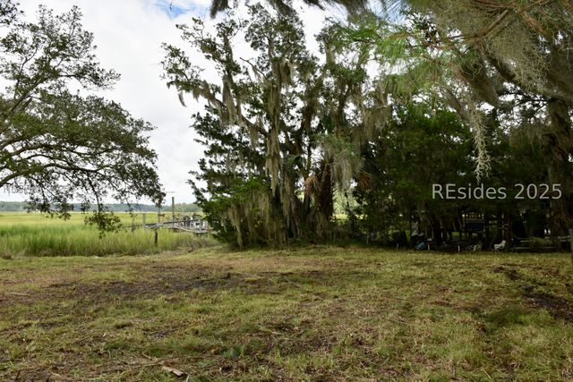 14 Stoney Landing Rd, Bluffton, SC 29910