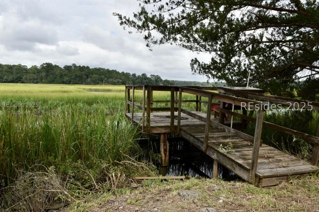 14 Stoney Landing Rd, Bluffton, SC 29910