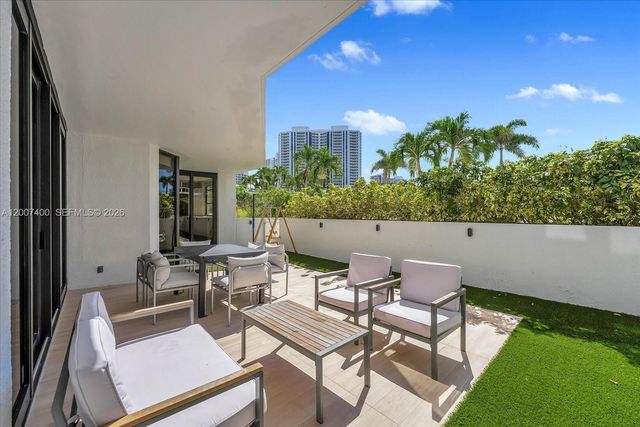 3640 Yacht Club Drive 310, Aventura, FL 33180