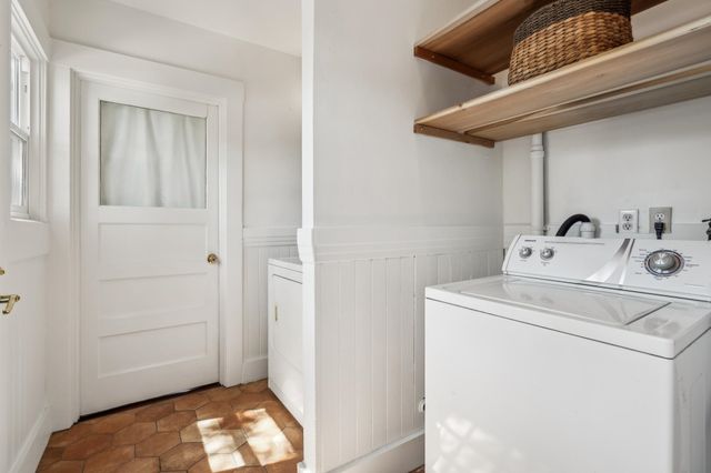 3577 Brookdale Avenue, Oakland, CA 94619