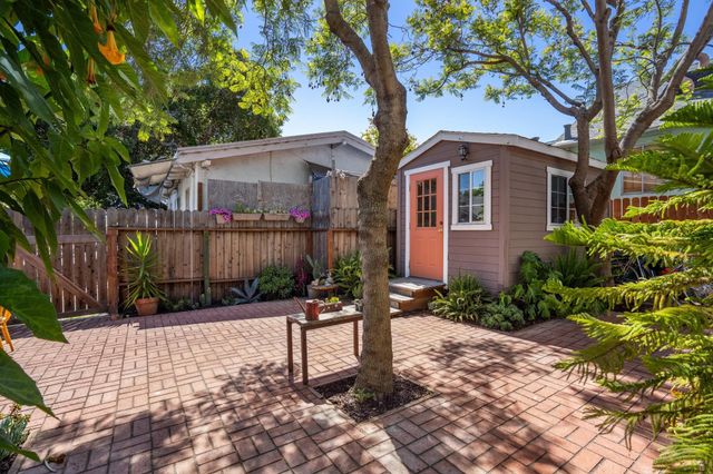 3577 Brookdale Avenue, Oakland, CA 94619