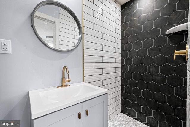 6226 N SMEDLEY ST, Philadelphia, PA 19141