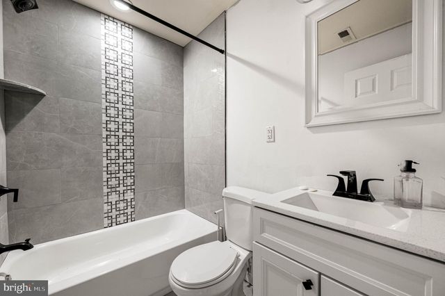 6226 N SMEDLEY ST, Philadelphia, PA 19141